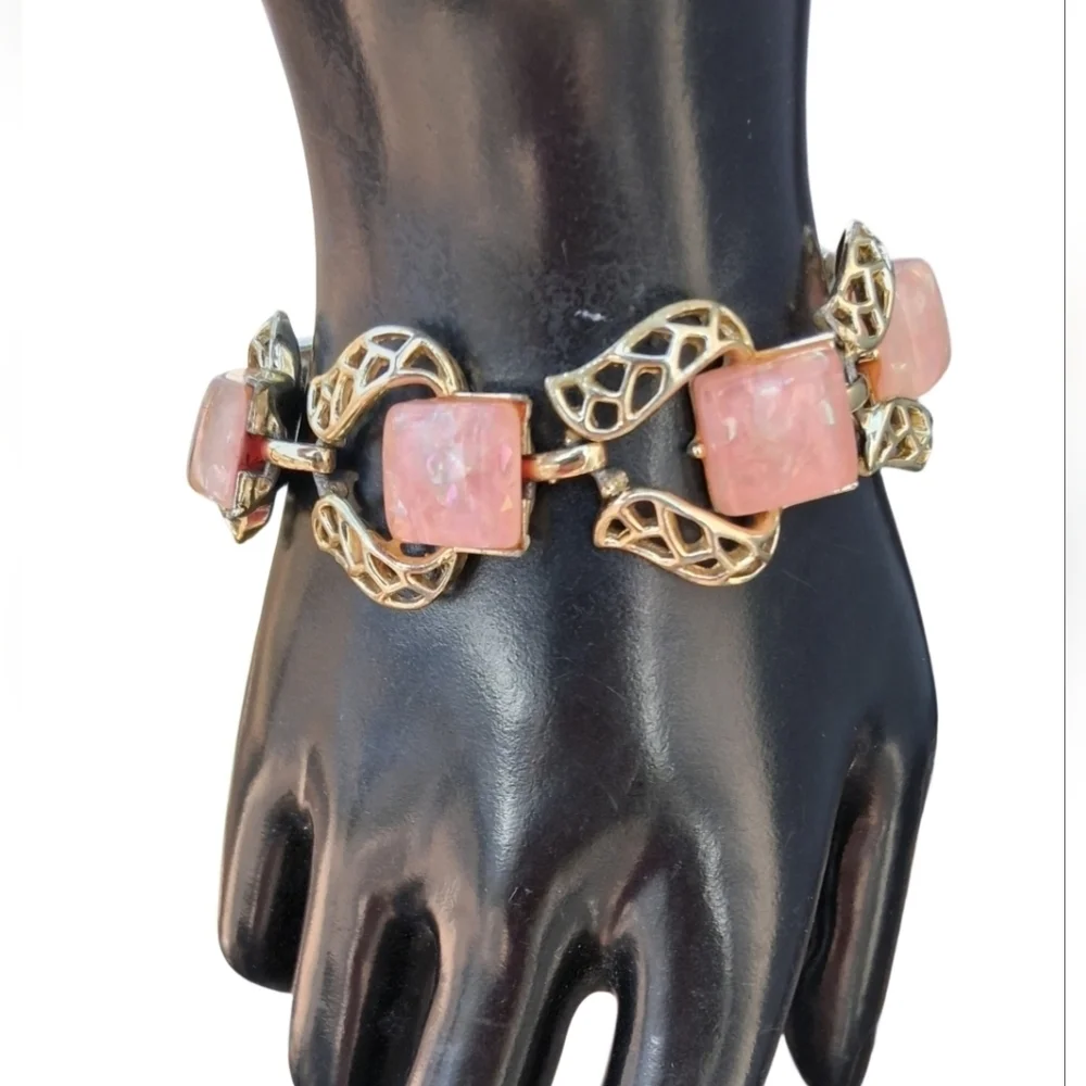 Vintage Coro Pink Confetti Lucite Bracelet Gold Tone Openwork Mid-Century Modern